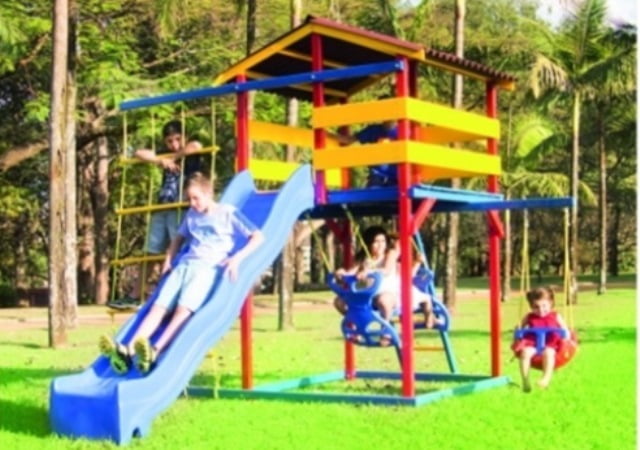 Playground Casinha do Tarzan